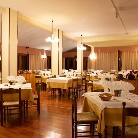 Apulia Hotel Gran Sasso Prati di Tivo Esterno foto